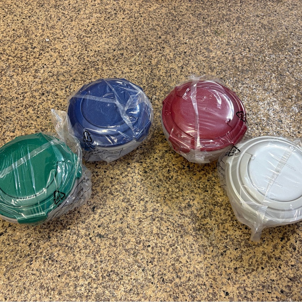 Colorful Food Storage Container Set - Picture 4 of 4